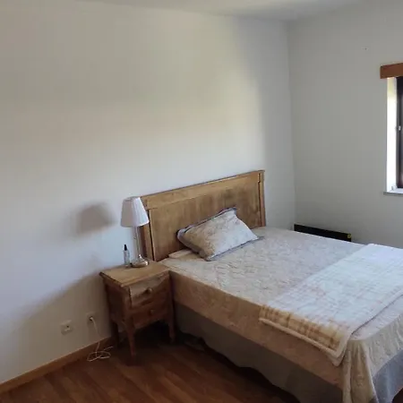 Rum i privatbostad House Bymm Quarto Privado Em Coimbra *