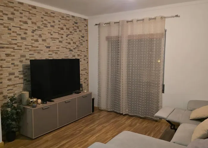 Quarto em Acomodações Particulares MM Apartamento com Quarto privado Com árias comuns *